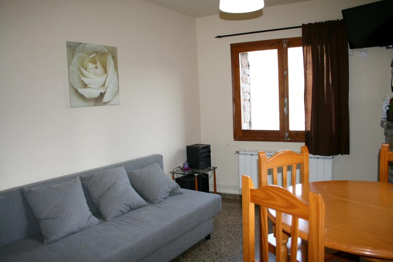Apartamento Cal Xesc Castellar De N'Hug Exterior foto